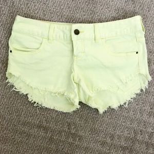 Neon yellow billabong shorts